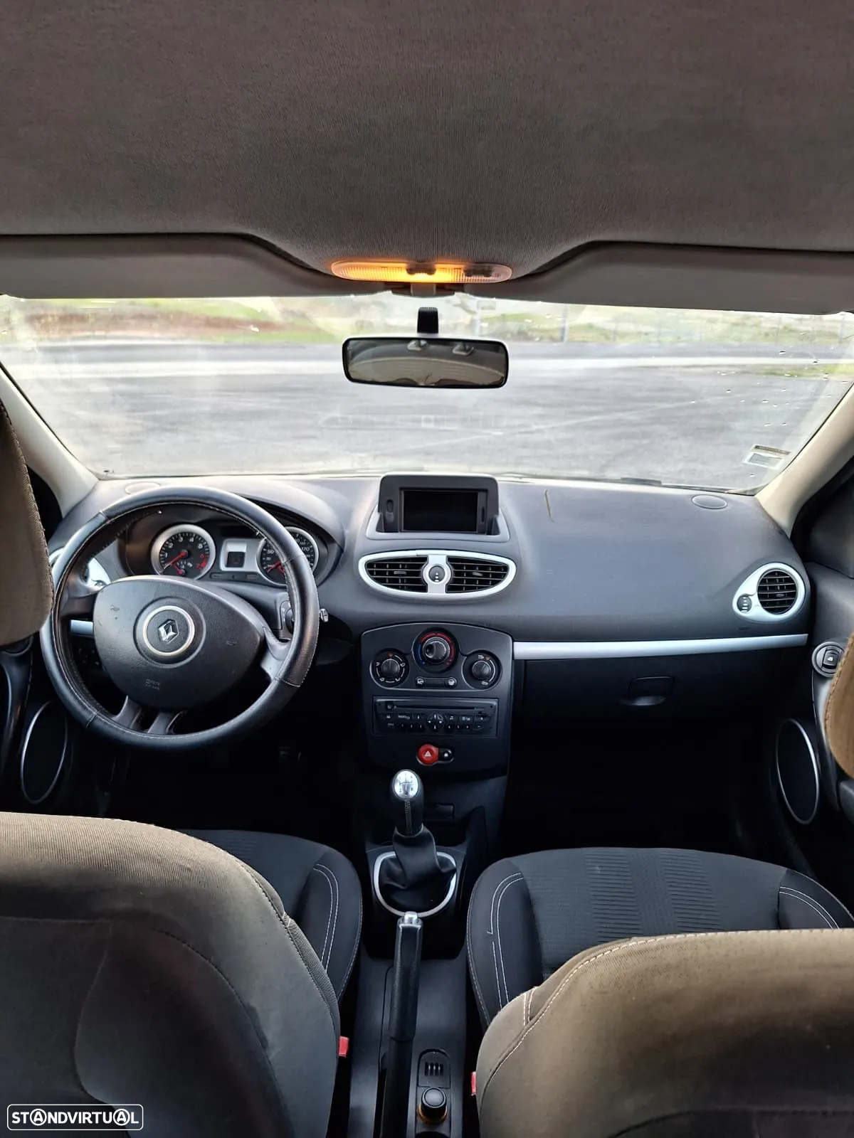 Renault Clio 1.2 16V Dynamique - 8