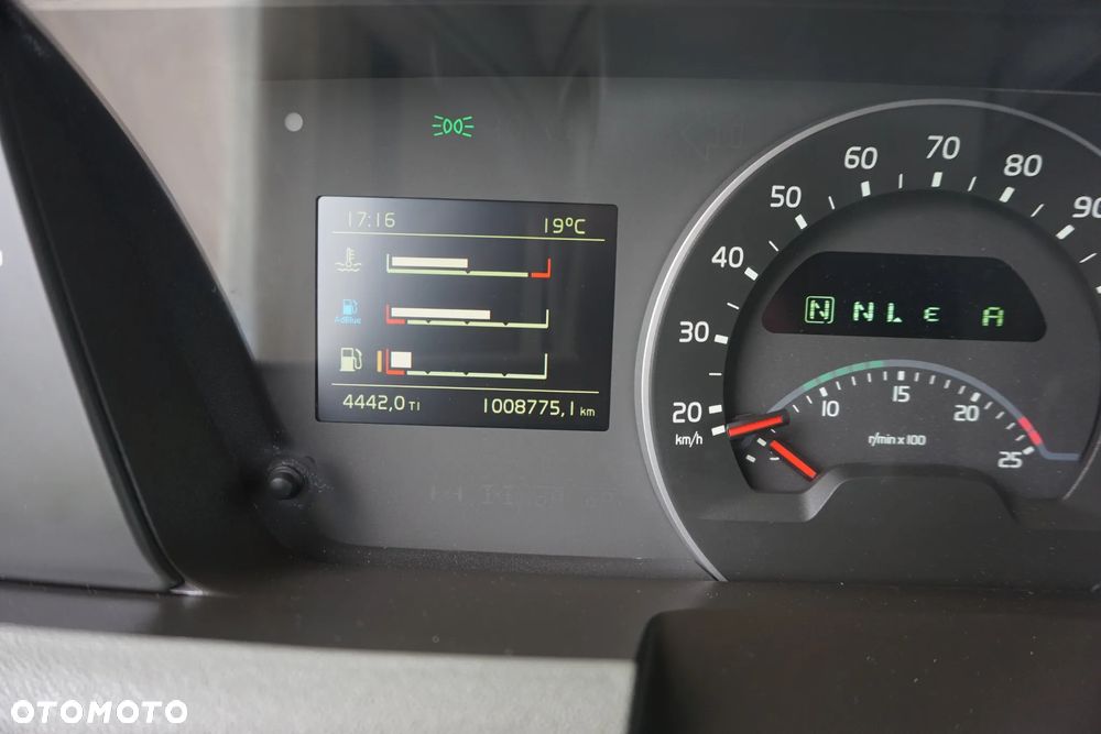 Volvo FH 500 XXL / STANDARD / ACC / XENONY / SALON PL / IDEALNY. - 39