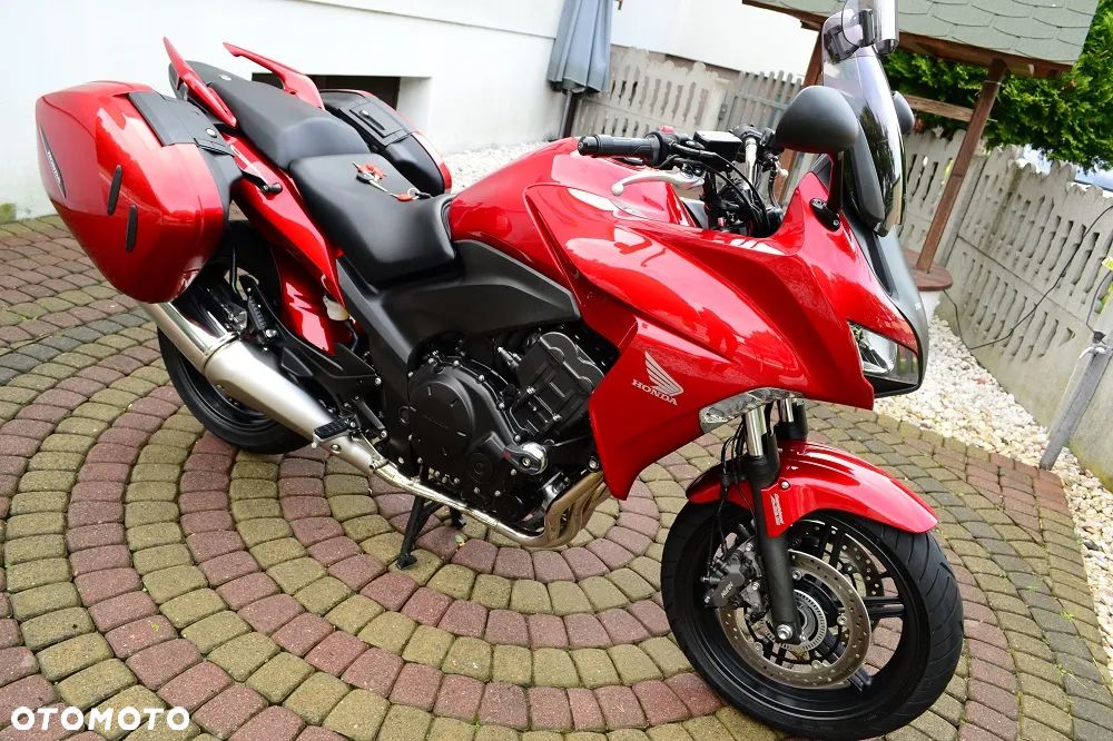 Honda CBF - 1