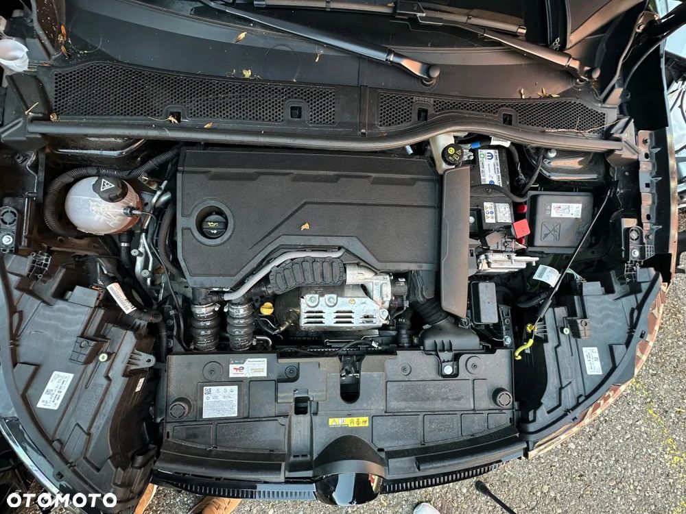 Citroën C4 Hybrid 136 ë-DSC6 MAX - 14
