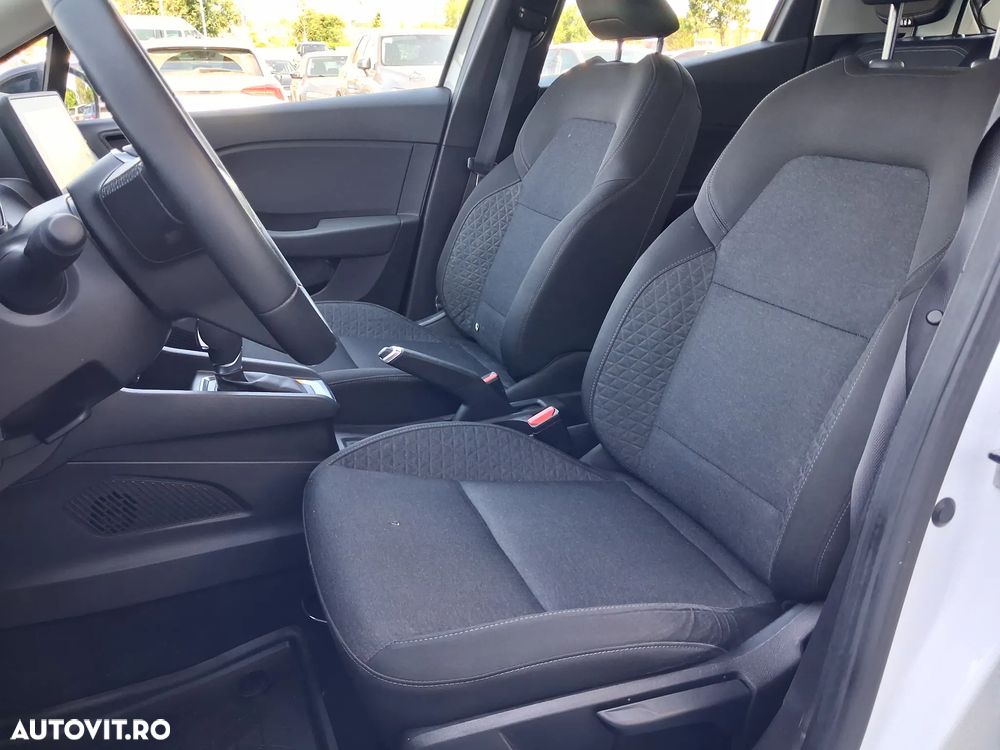 Renault Clio V E-Tech 145 Techno - 12