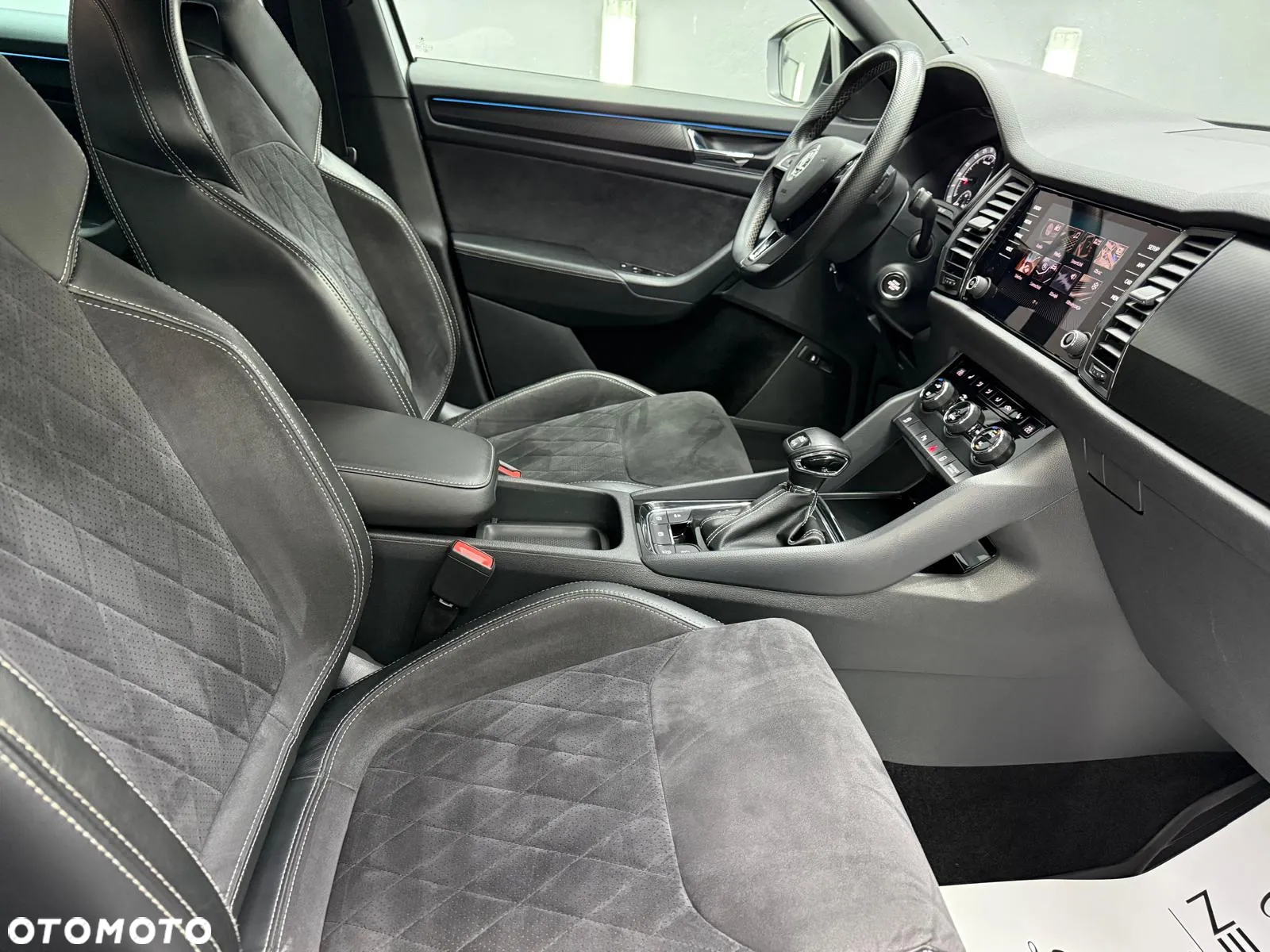 Skoda Kodiaq 2.0 TDI 4x4 DSG Sportline - 35