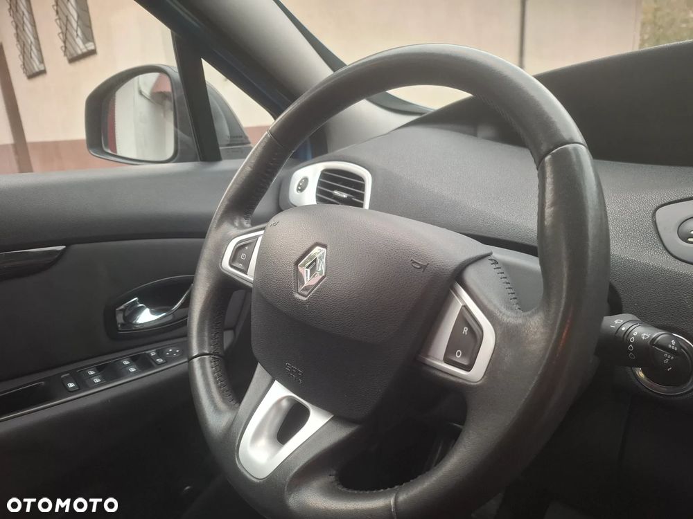 Renault Scenic ENERGY TCe 115 Bose Edition - 14