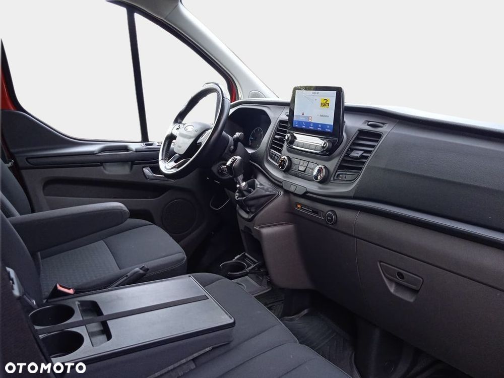 Ford Transit Custom - 32