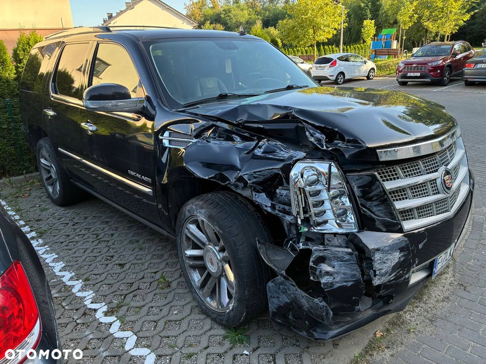 Cadillac Escalade 6.2 V8 Sport Luxury - 3