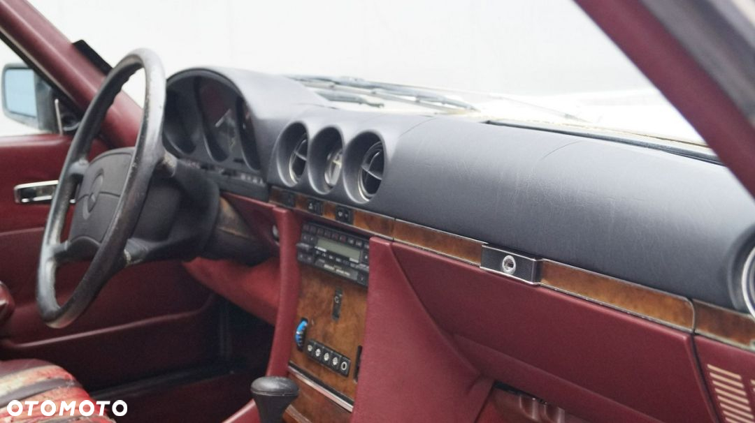 Mercedes-Benz SL - 23