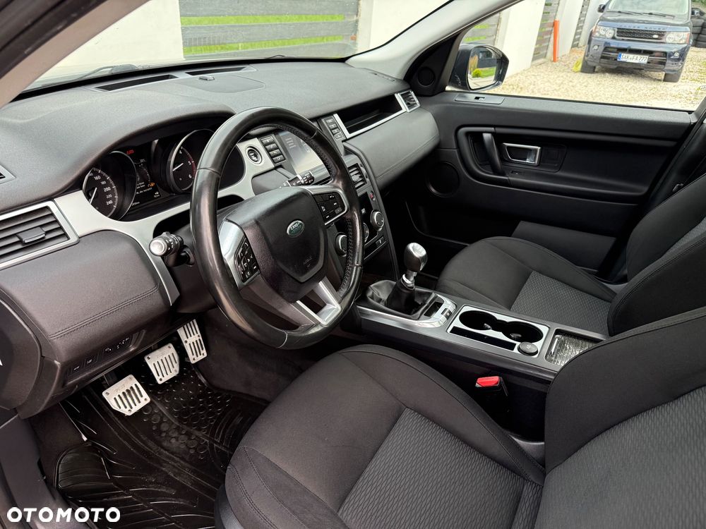Land Rover Discovery Sport TD4 SE - 18