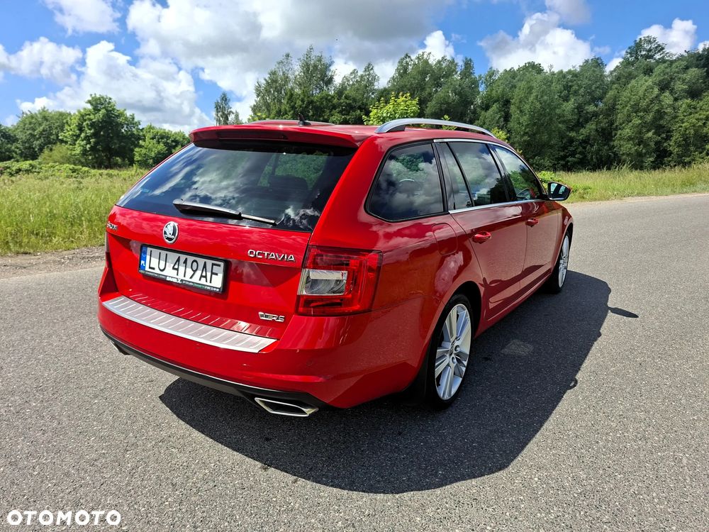 Skoda Octavia 2.0 TDI RS DSG - 3