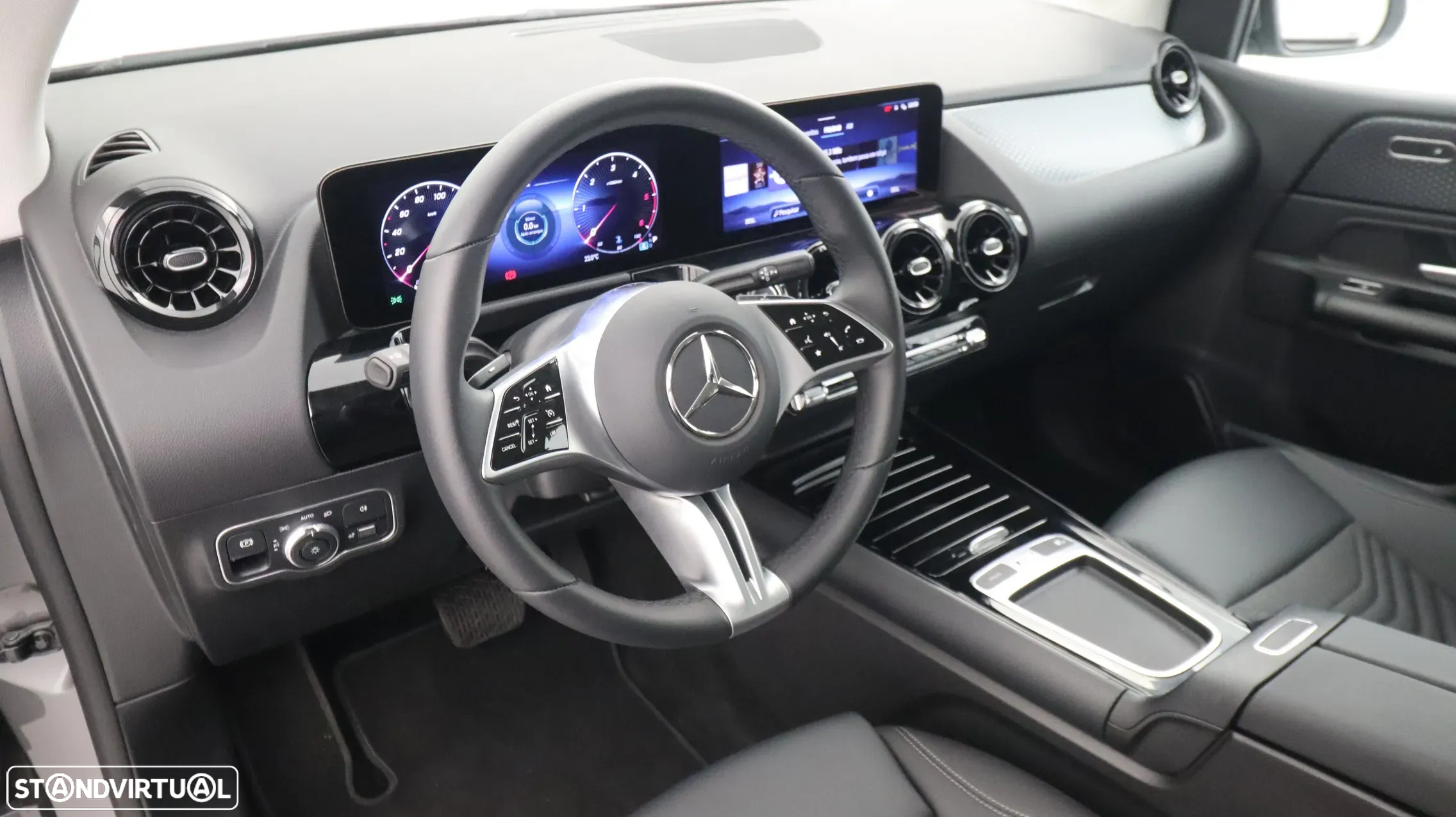 Mercedes-Benz B 180 d - 23