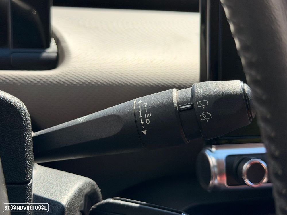Citroën C4 Cactus 1.2 PureTech Shine EAT6 - 33