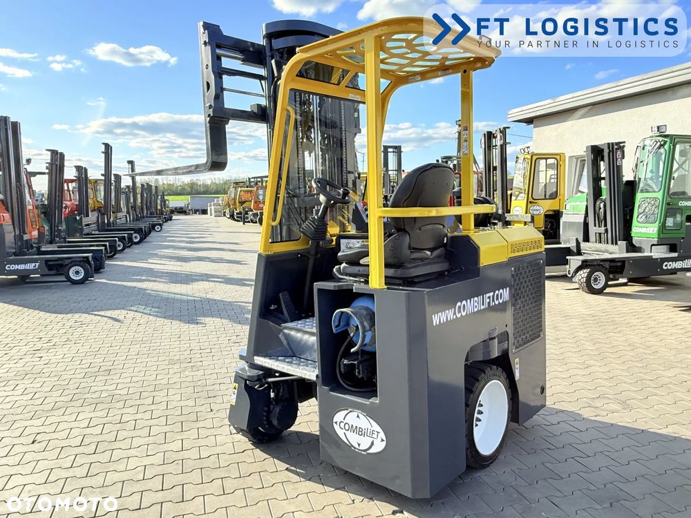 Combilift WÓZEK CZTEROKIERUNKOWY - WIELOKIERUNKOWY | COMBILIFT CB2500 | GAS | TRIPLEX 6000MM | POZYCJONER WIDEŁ | WOLNY SKOK | PRZESUW WIDEŁ | STAN IDEALNY | Szeroka oferta wózków czterokierunkowych i bocznych, dopasowanych do różnorodnych potrzeb i zastosowań - 27