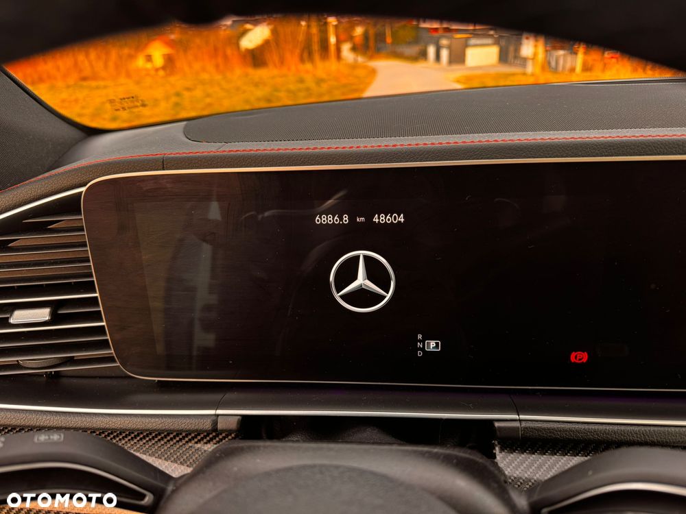 Mercedes-Benz GLE - 12