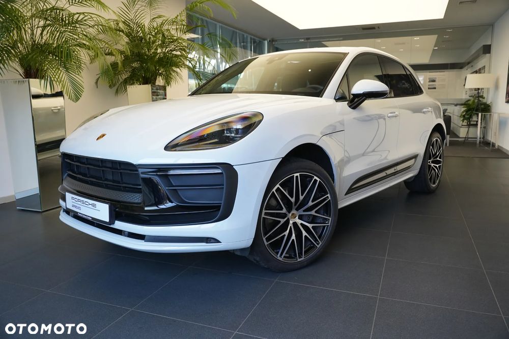 Porsche Macan Standard - 35