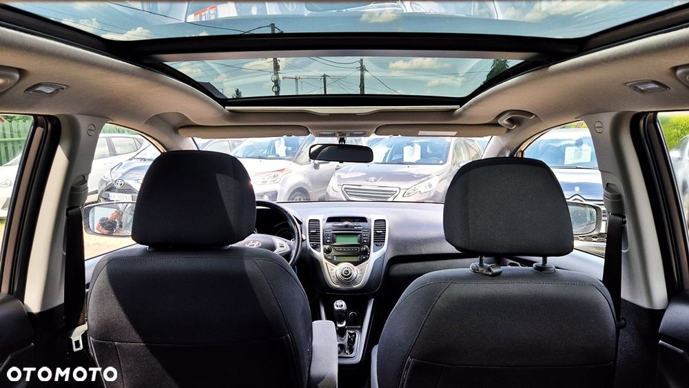 Hyundai ix20 1.4 Premium blue - 38