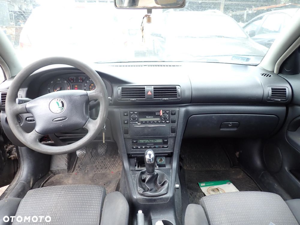 CZĘŚCI - Skoda Superb I 1,9TDI 100KM SEDAN AVB 5B GFL lakier LC9Z 2004r. INDEX - 10005 - 8