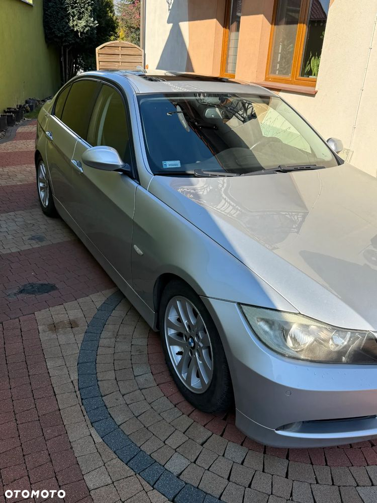 BMW Seria 3 318i - 7