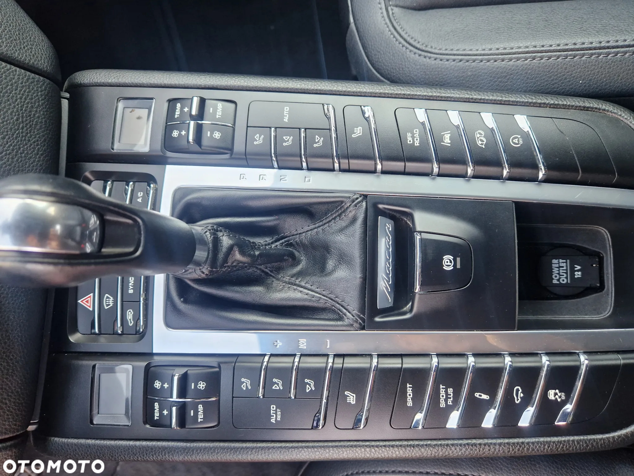Porsche Macan Standard - 19