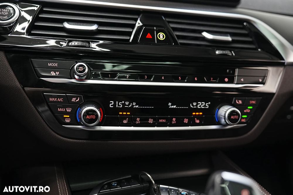 BMW Seria 5 520i Aut. - 21