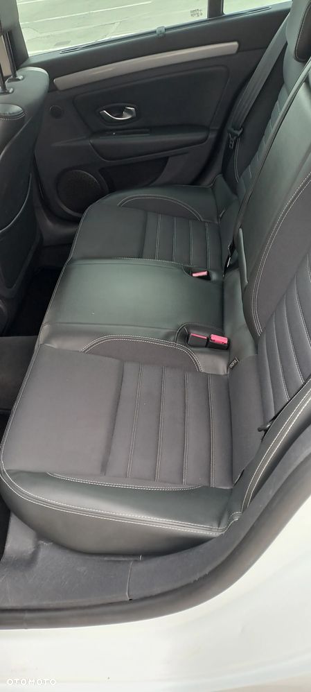 Renault Laguna - 10