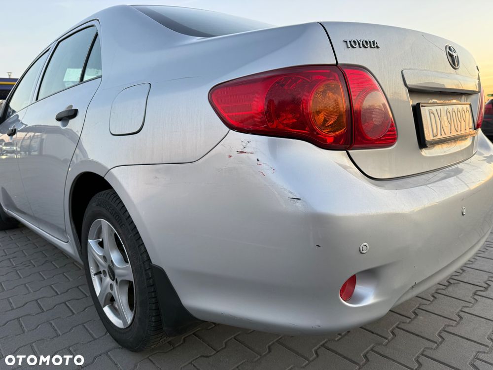 Toyota Corolla 1.4 VVT-i Luna - 10