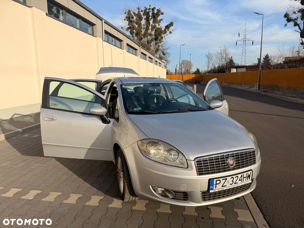 Fiat Linea 1.4 Fresh - 13