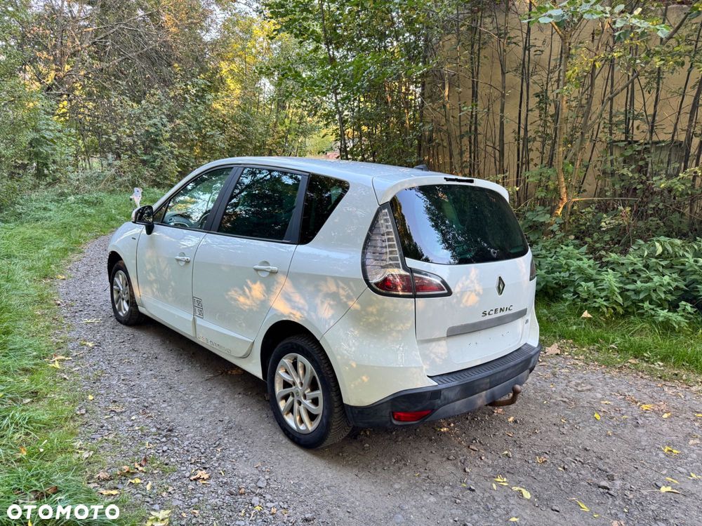 Renault Scenic - 1
