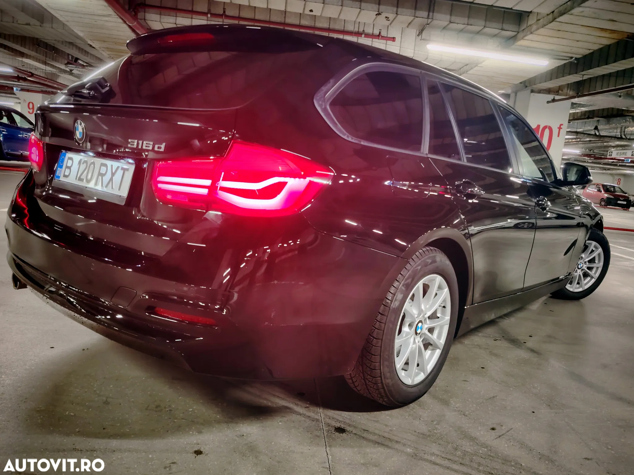 BMW Seria 3 316d Touring Advantage - 6