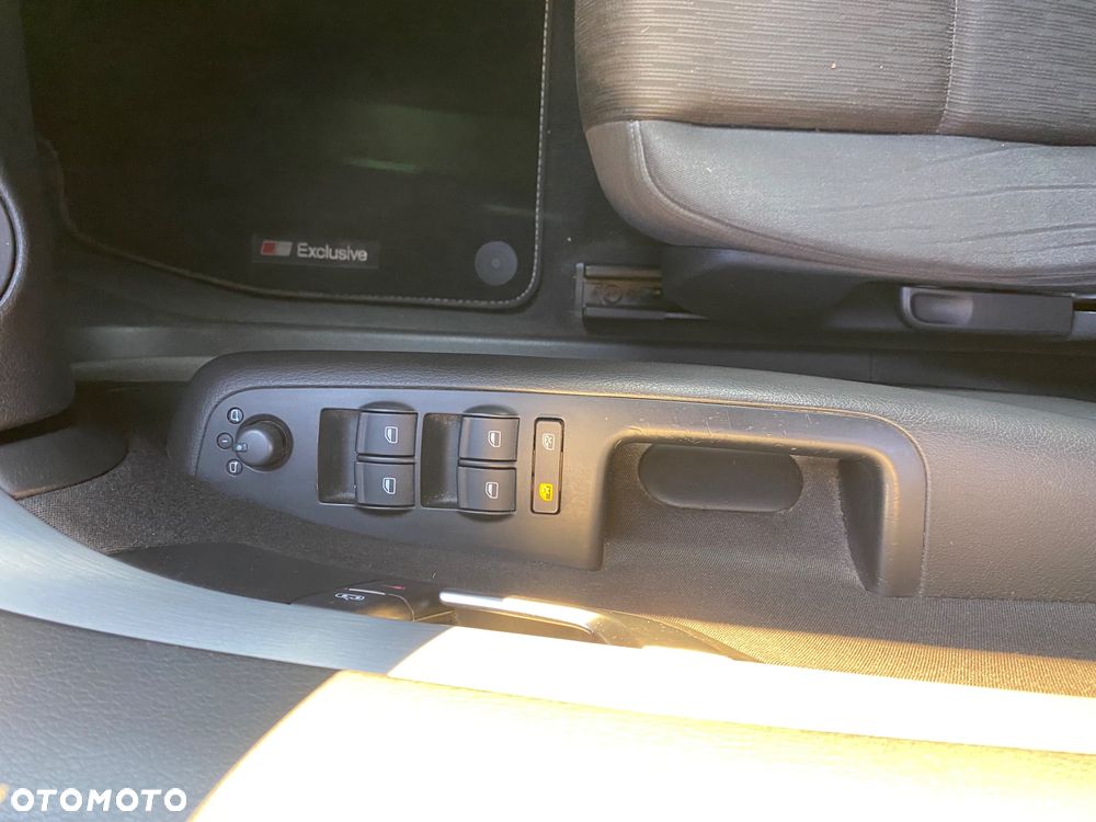 Audi A4 Avant 1.8T Multitronic - 28