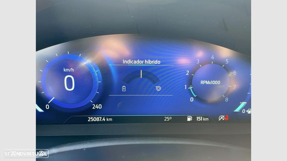 Ford Focus SW 1.0 EcoBoost MHEV ST-Line - 15