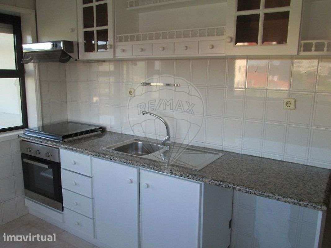 Apartamento T2 para arrendamento - Grande imagem: 2/23