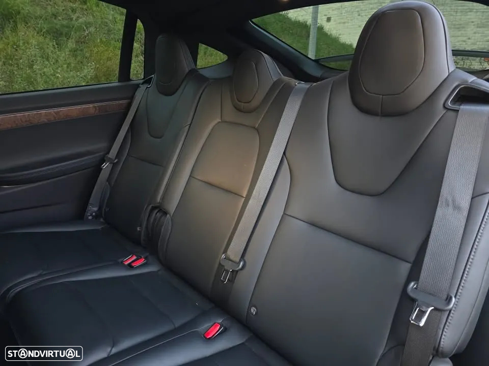 Tesla Model X 100 kWh Long Range AWD - 7