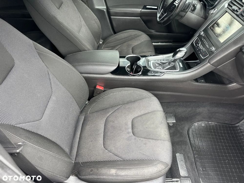 Ford Mondeo 2.0 TDCi Titanium 4WD PowerShift - 19