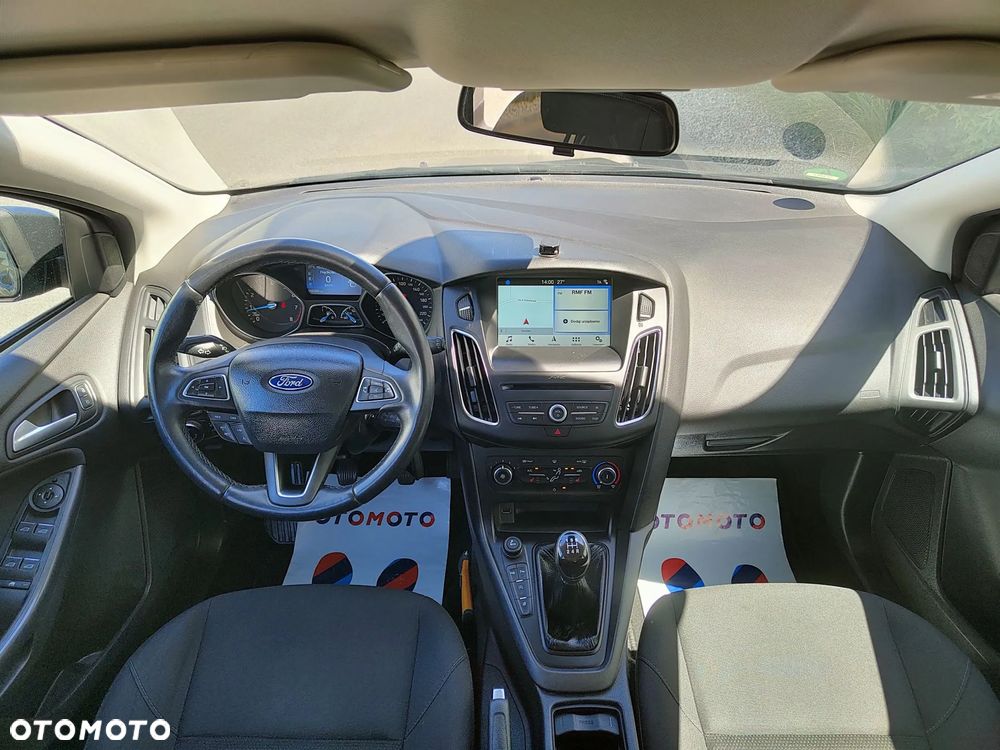 Ford Focus 1.0 EcoBoost Titanium - 16