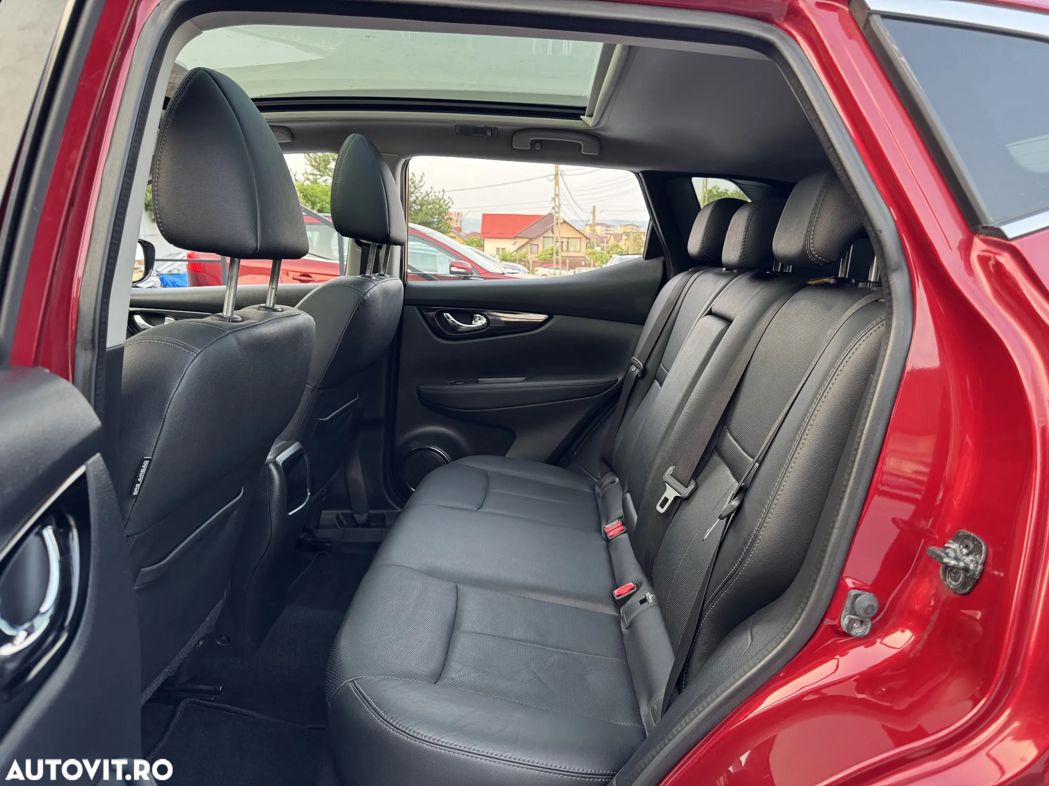 Nissan Qashqai 1.5 DCI TEKNA - 12