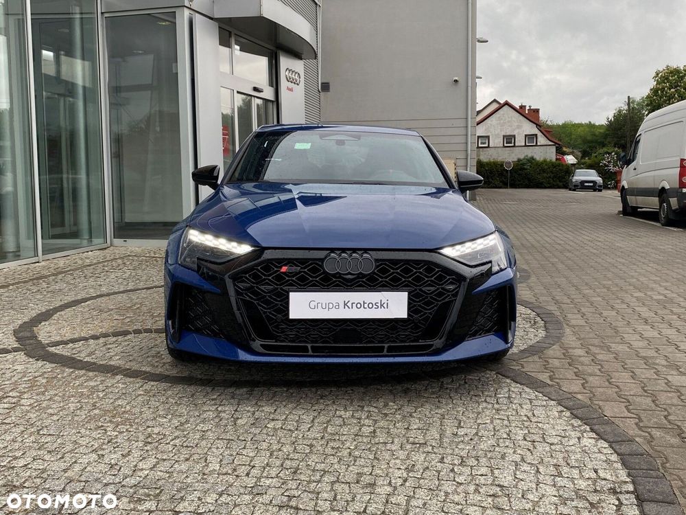 Audi RS3 Limousine - 7