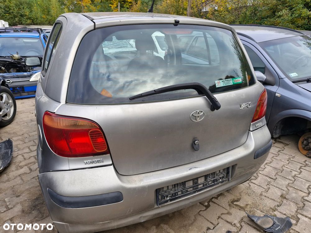 klapa bagażnika TOYOTA YARIS I - 1