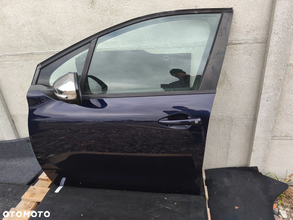 DRZWI LEWY PRZÓD LEWE PRZEDNIE  PEUGEOT 208 I - 2
