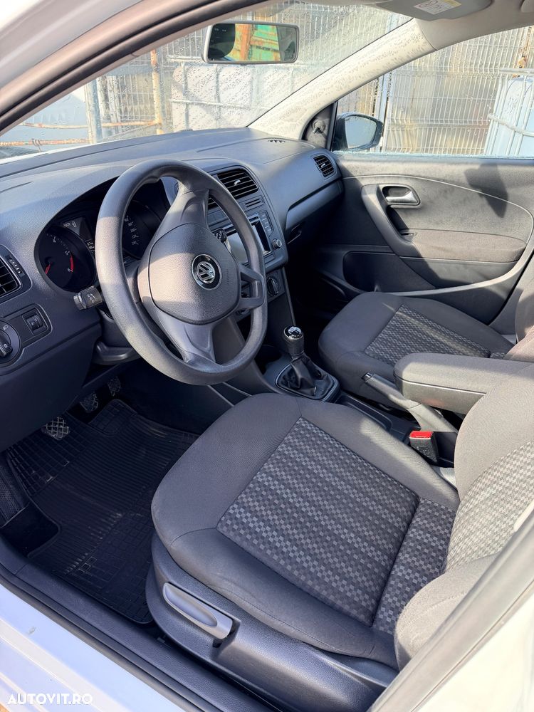 Volkswagen Polo 1.4 TDI CR Trendline - 9