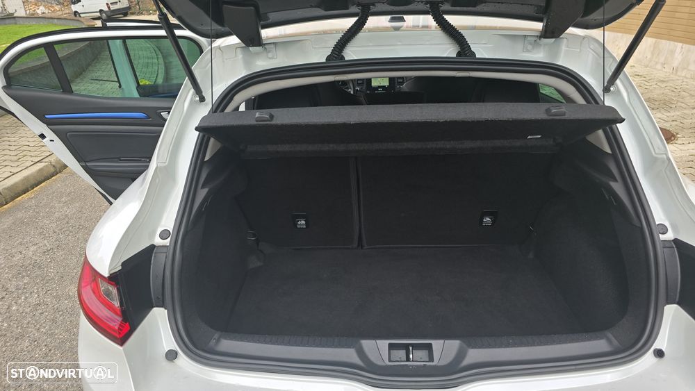 Renault Mégane 1.6 dCi GT EDC - 21