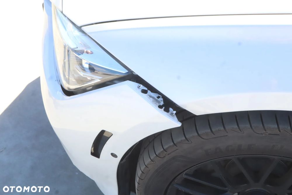 BMW Seria 3 - 16