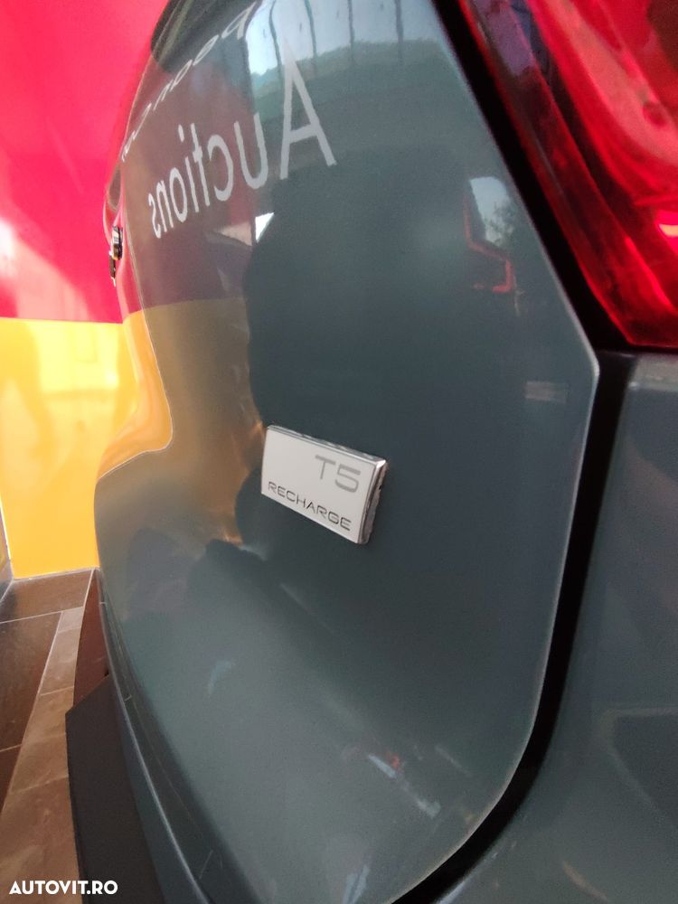 Volvo XC 40 T5 Recharge DKG Plus Dark - 32