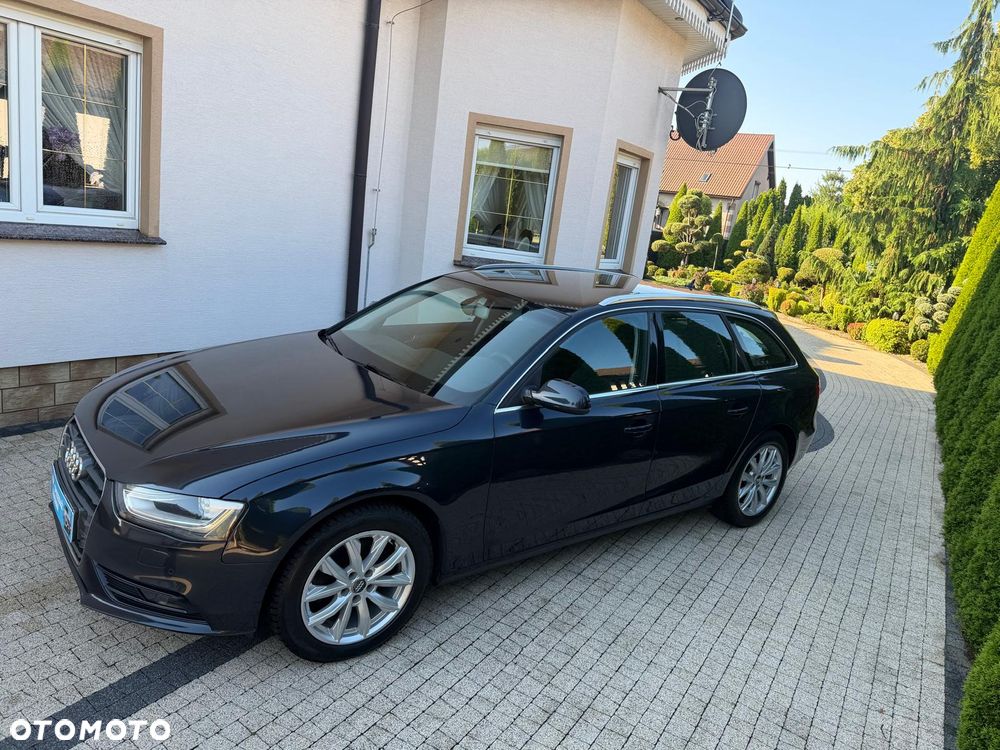 Audi A4 Avant 2.0 TDI DPF clean diesel multitronic Ambiente - 17
