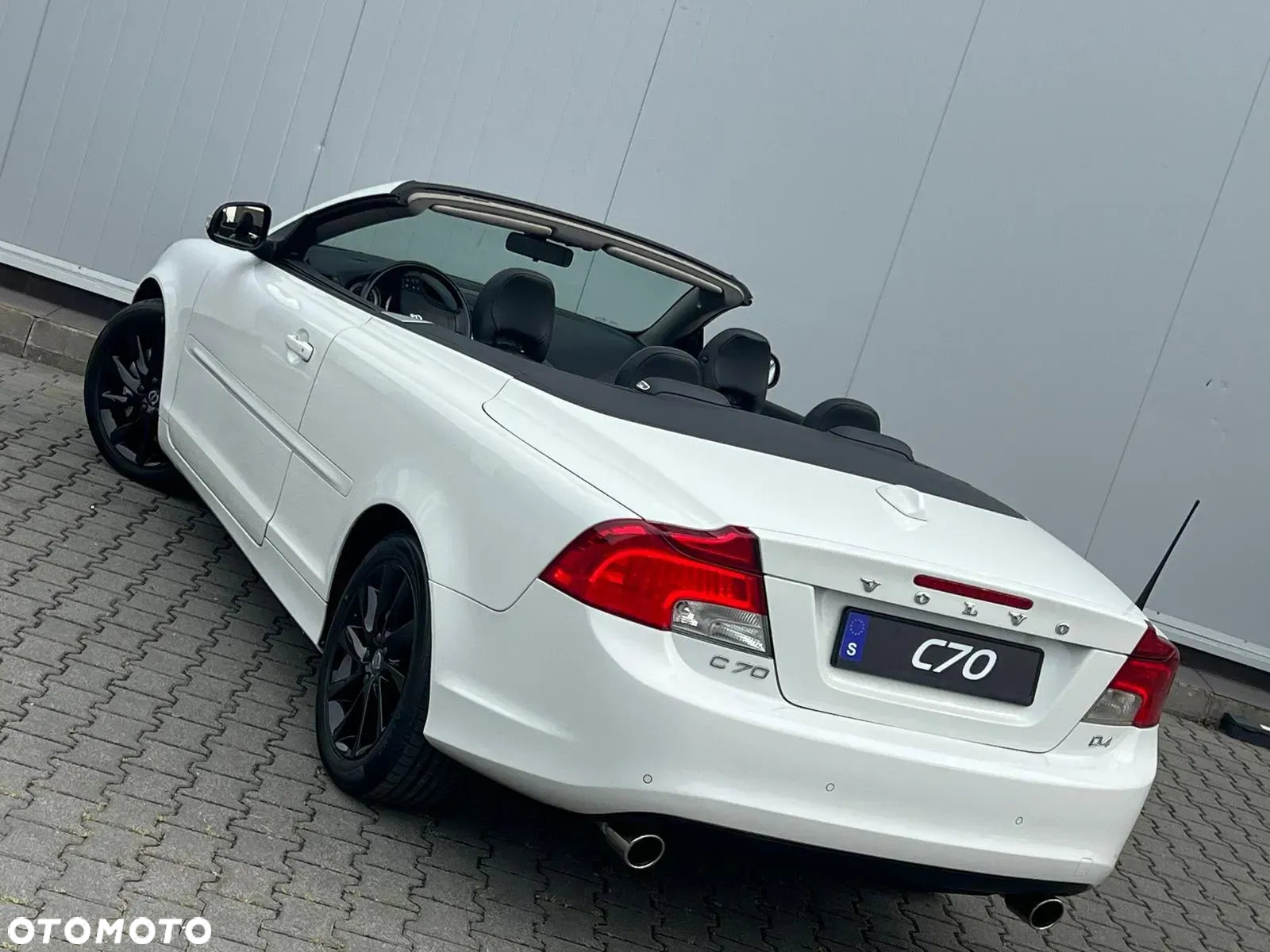 Volvo C70 D4 Momentum - 3