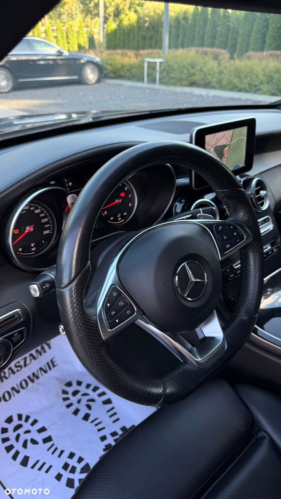 Mercedes-Benz Klasa C 200 4-Matic 9G-TRONIC - 39
