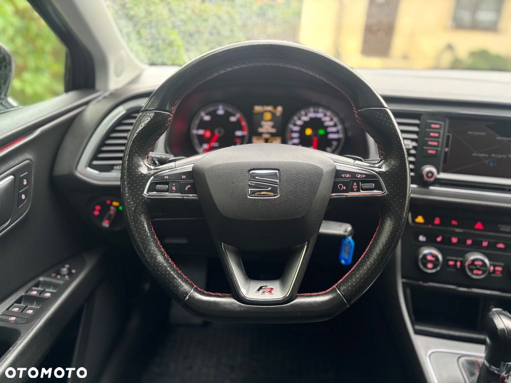 Seat Leon 2.0 TDI DPF DSG FR - 17