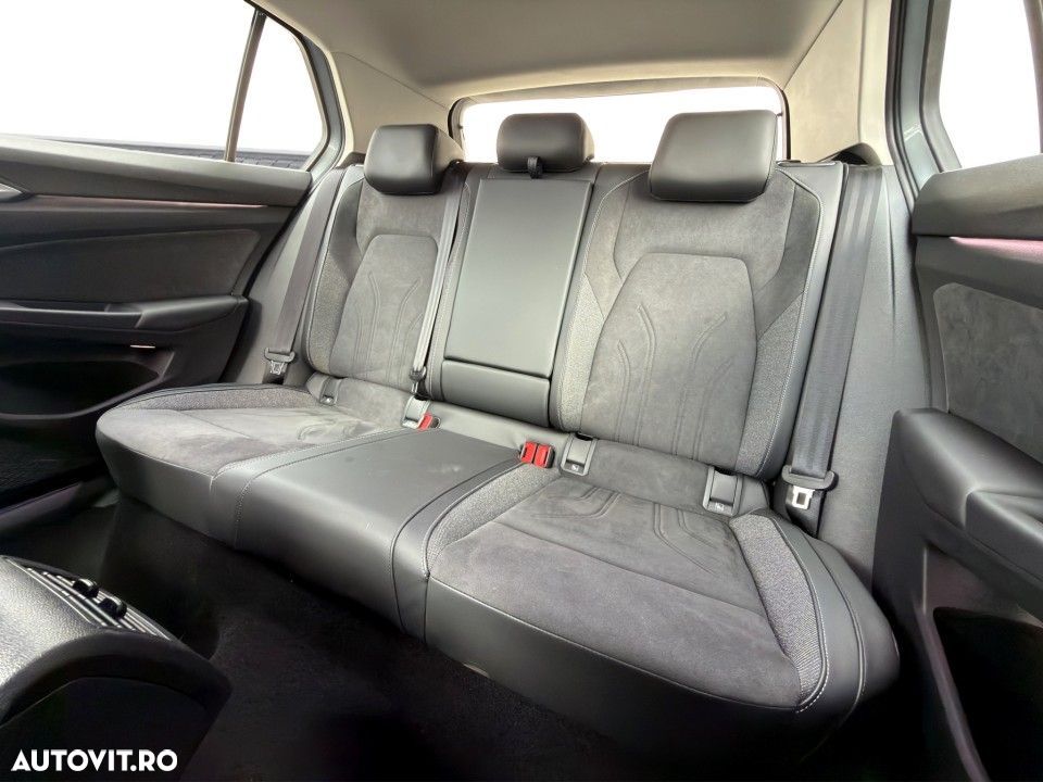 Volkswagen Golf - 17