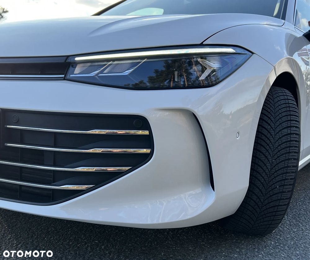 Volkswagen Passat - 9