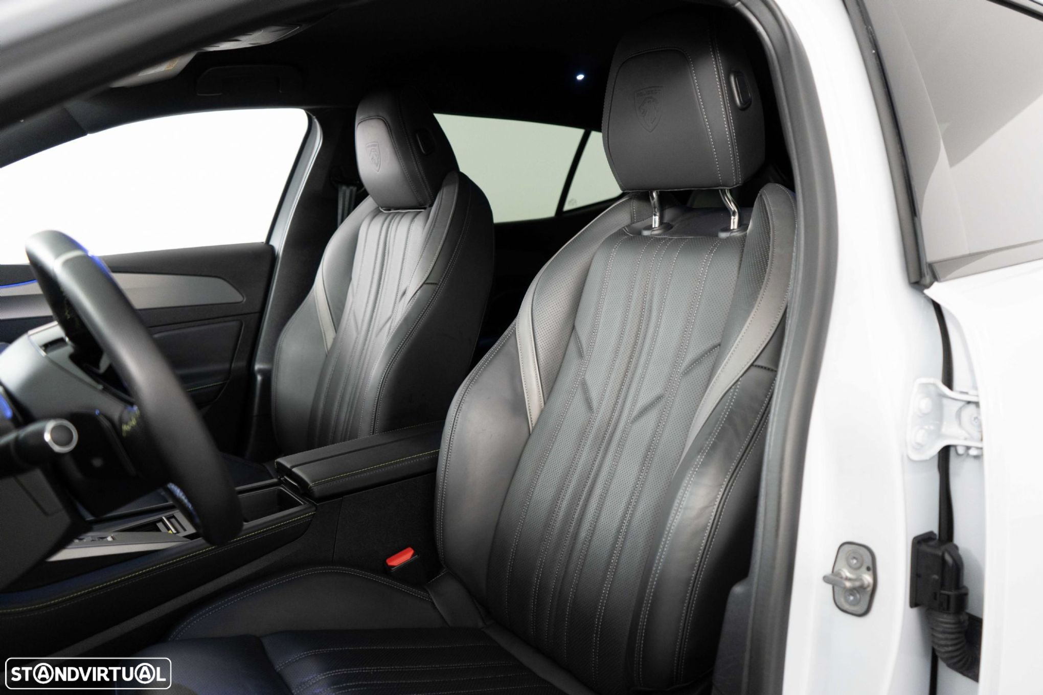 Peugeot 408 1.6 Hybrid GT e-EAT8 - 8