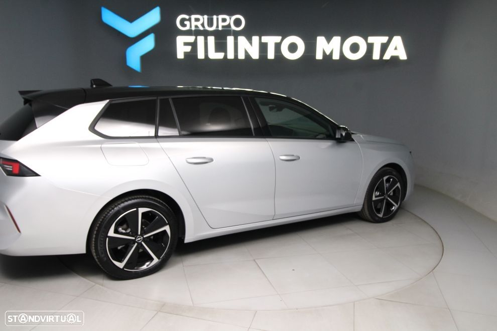 Opel Astra Sports Tourer 1.2 T GS Aut. - 2