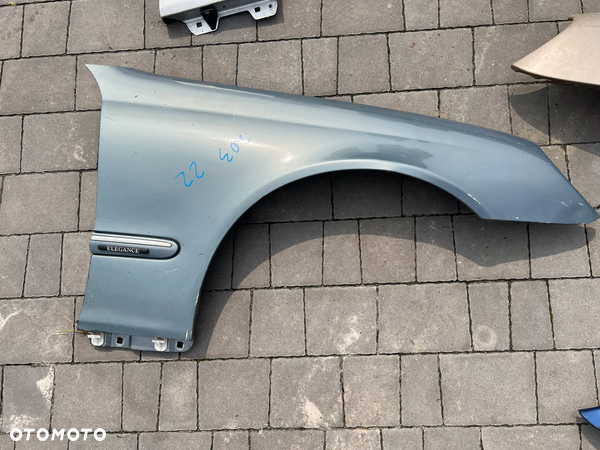 MERCEDES W203 BLOTNIK PRAWY